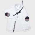 10-04139-093 mayoral koszula biała slim fit dla chłopca z muchą 4.jpg