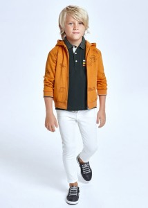 Spodnie chłopięce Mayoral złamana biel ecru skinny fit 128-134-3579-10