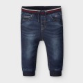 10-02585-096 Mayoral baby długie spodnie dla chłopca na gumie jeans granatowy.jpg