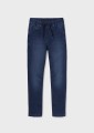 Miekkie-joggery-chlopiece-Mayoral-na-gumce-soft-jeans-140-152-160-164-166-13-07527-068-L-4.JPG