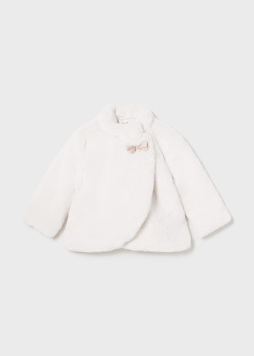 Elegancki-plaszczyk-futerko-Mayoral-ecru-bialy-na-chrzest-92-roczek-do-sukienki-wesele-314-02477-030-L-4.JPG
