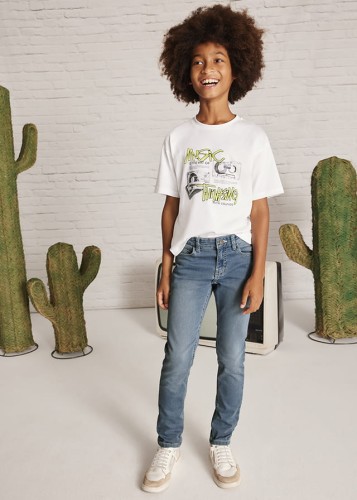 Spodnie-jeansowe-miękkie-soft-jeans-dla-chlopca-Mayoral-Nukutavake-niebieskie-klasyczne-140-146-152-160-164-166-170-172-25-06530-084-L-1.JPG