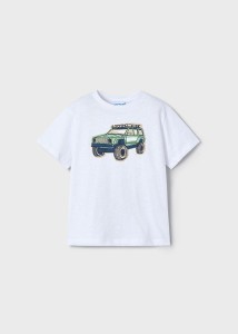 T-shirt chłopięcy Mayoral z autem terenówką biała 104-110-25-03031-026