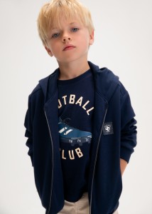 Bluza chłopięca Mayoral granatowa z piłką 110-116-122-128-134-140-26-03442-037
