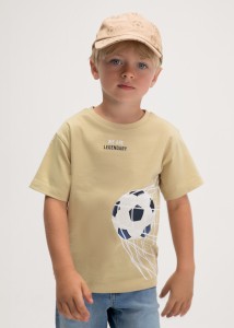 T-shirt koszulka z krótkim rękawem dla chłopca beżowa z piłką nożną football 110-116-122-128-134-140-26-03073-065