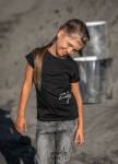 mashMNIE t-shirt REVOLUTION czarny